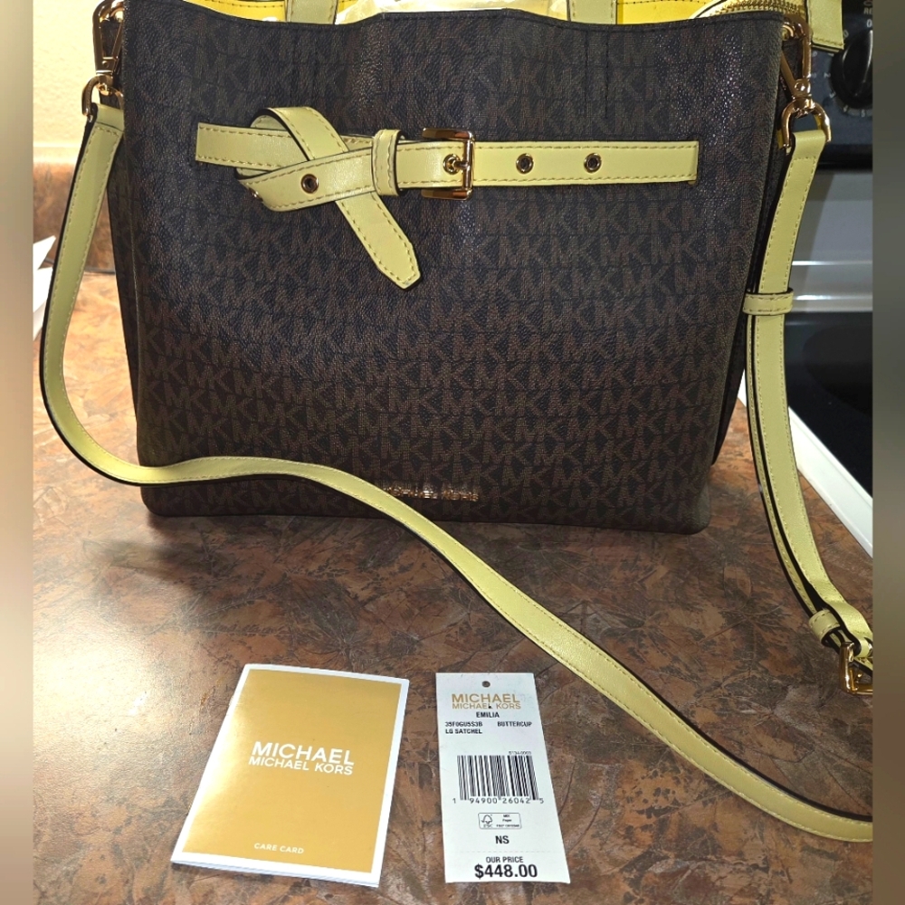 Michael Kors Emilia Tote in Buttercup